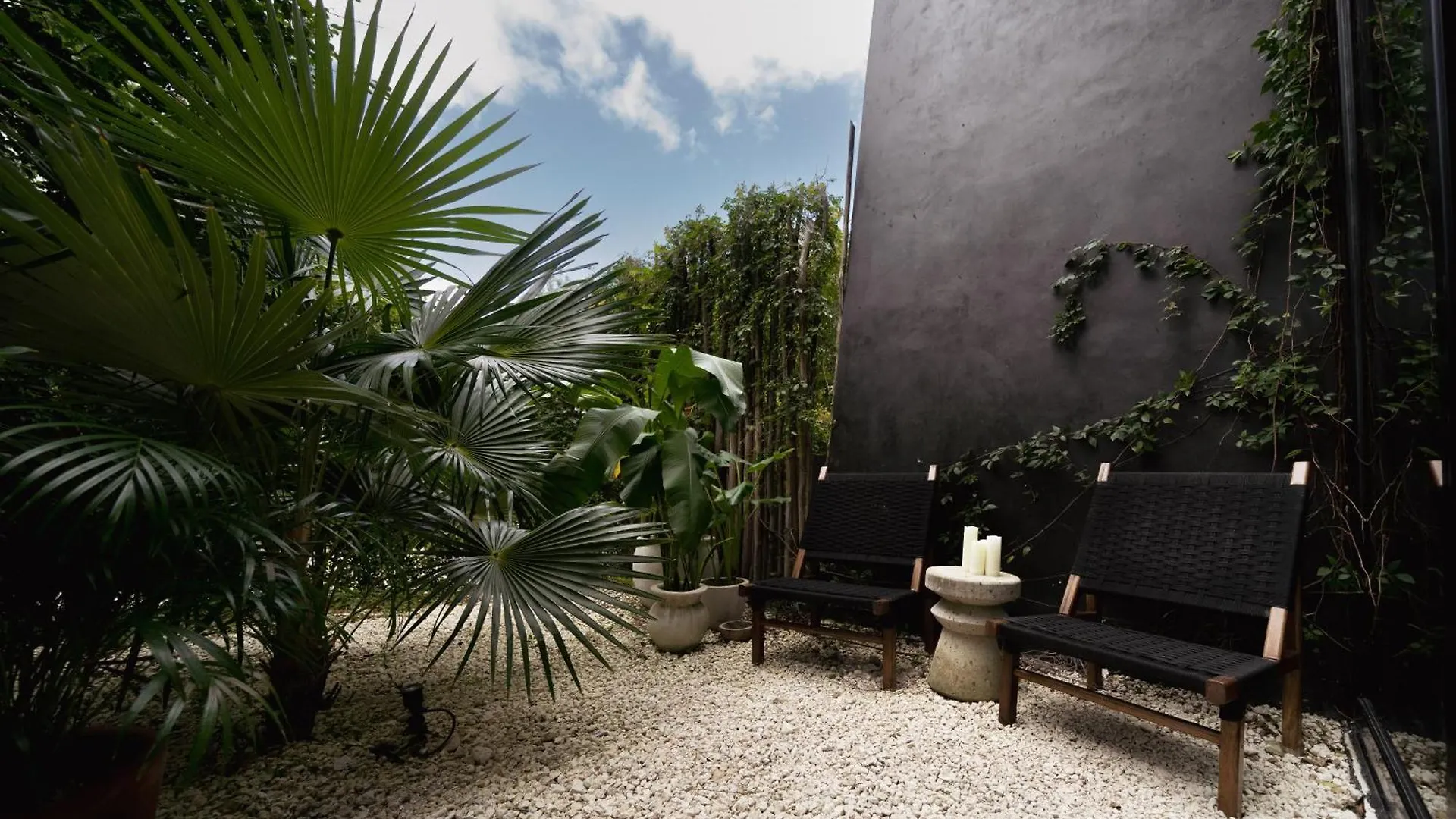Villa Design Luxury Duo Villas, 24 Pax, 5 Pools & 2 Rooftops, Bbq, Near Beach Tulum Pueblo