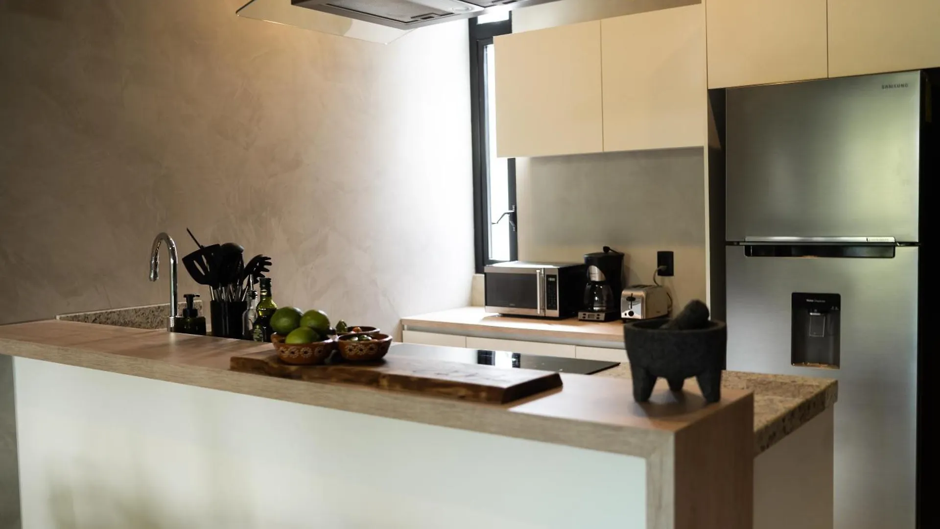 Design Luxury Duo Villas, 24 Pax, 5 Pools & 2 Rooftops, Bbq, Near Beach Tulum Villa