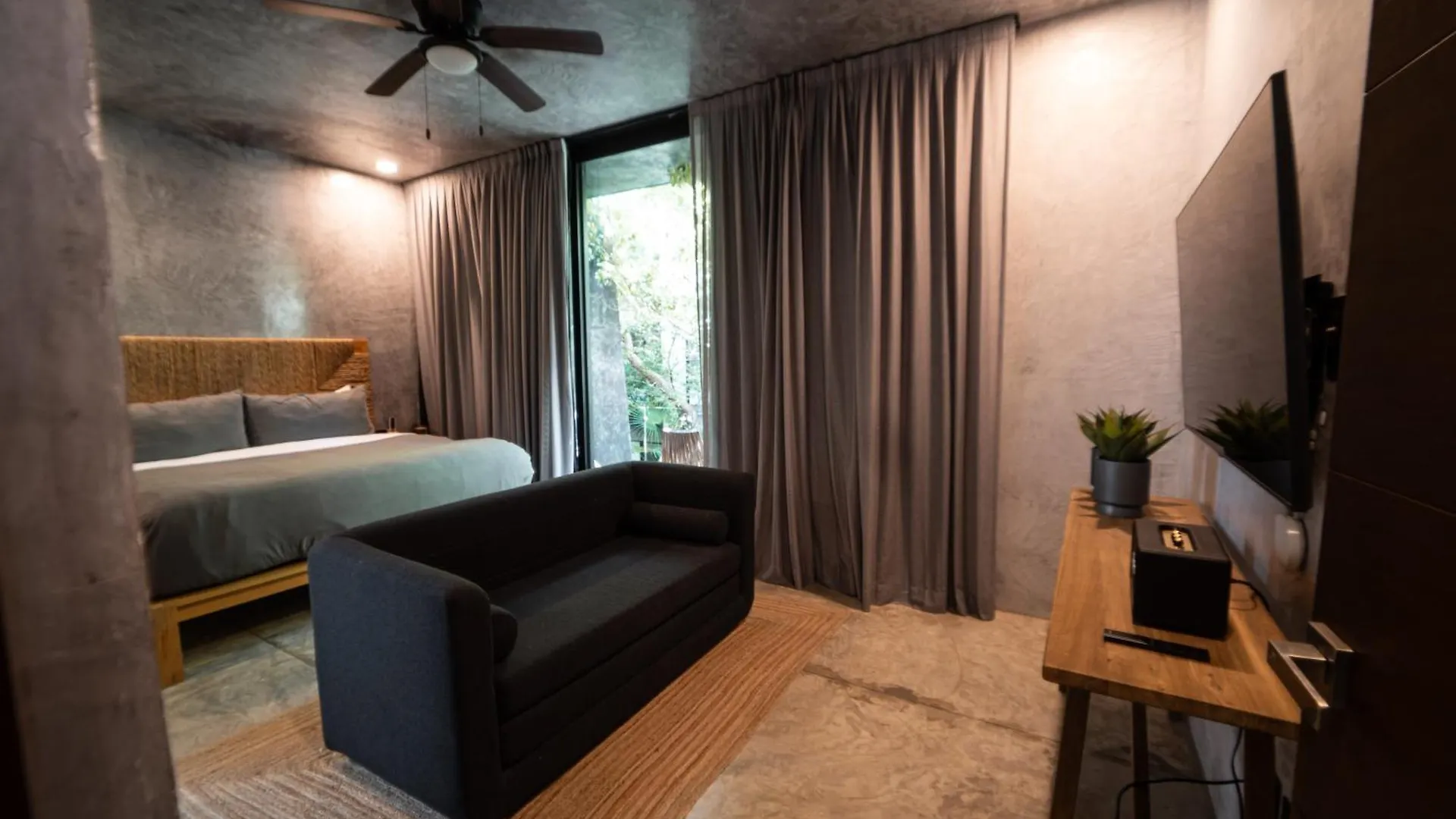 Design Luxury Duo Villas, 24 Pax, 5 Pools & 2 Rooftops, Bbq, Near Beach Tulum