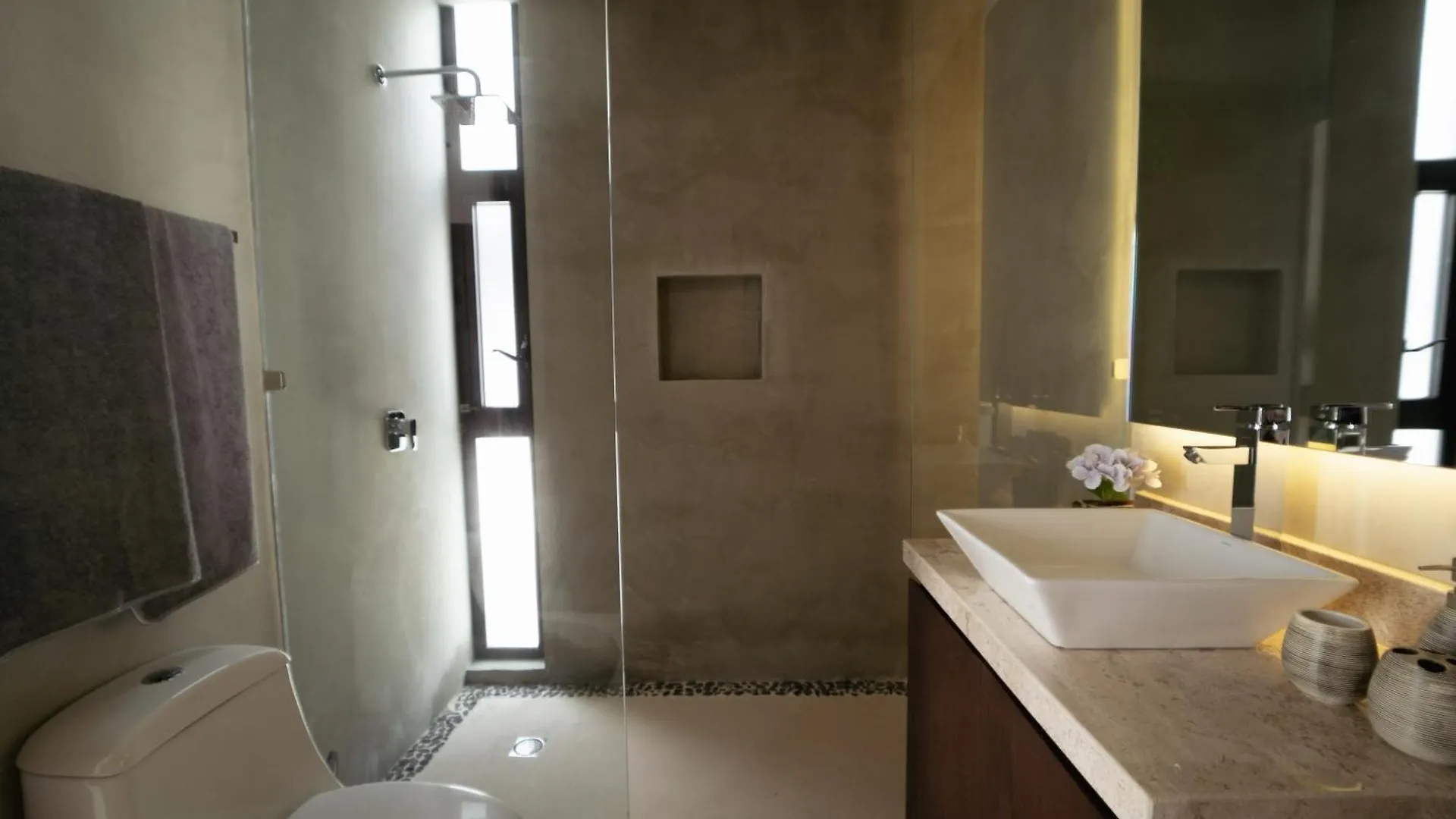 Design Luxury Duo Villas, 24 Pax, 5 Pools & 2 Rooftops, Bbq, Near Beach Tulum Villa