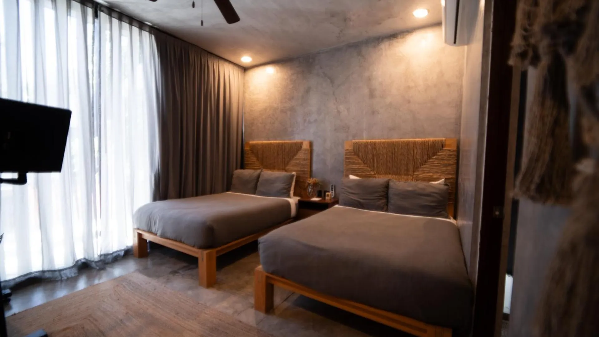 Design Luxury Duo Villas, 24 Pax, 5 Pools & 2 Rooftops, Bbq, Near Beach Tulum